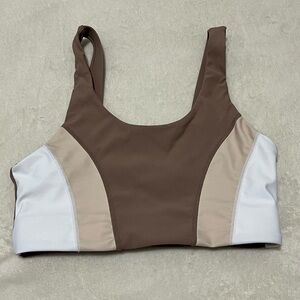Wilo The Label Sports Bra